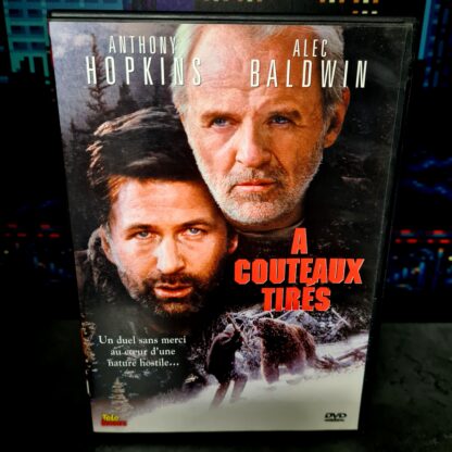 A couteaux tirés