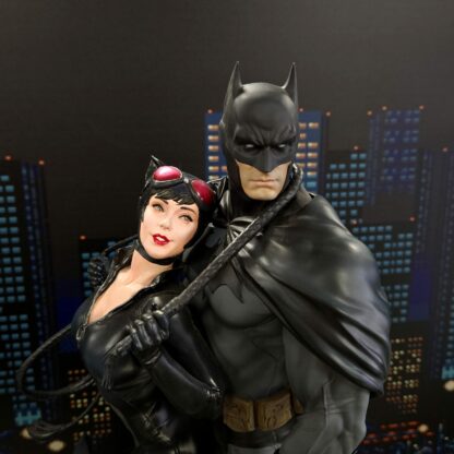 SIDESHOW – Batman & Catwoman diorama – Image 2