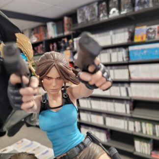 Statue Tomb Raider Lara